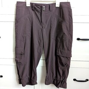 Athleta Low Rise Dipper Cargo Capri Pants in Brown Taupe Color | Women's 8